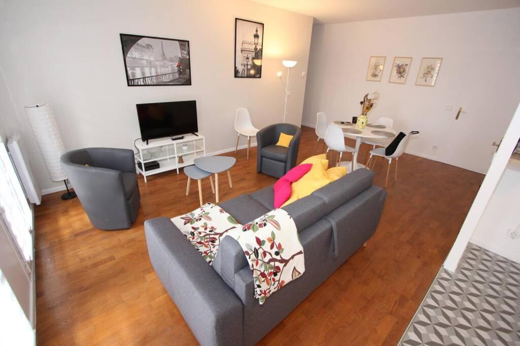 سيري Sloan Square Apartment Bmyguest المظهر الخارجي الصورة