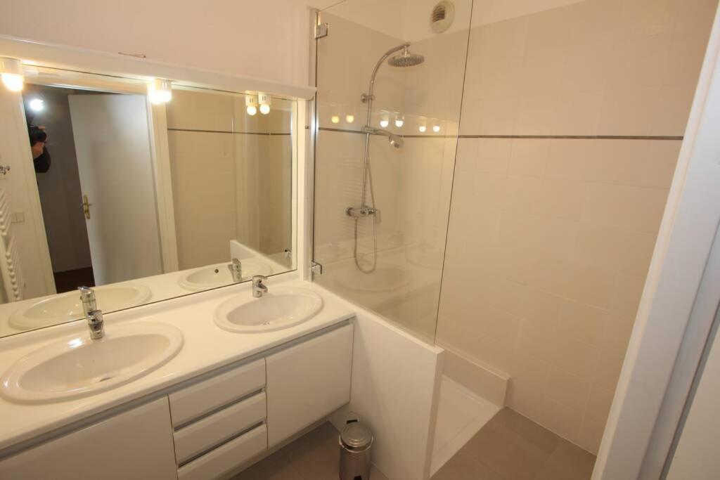 سيري Sloan Square Apartment Bmyguest المظهر الخارجي الصورة